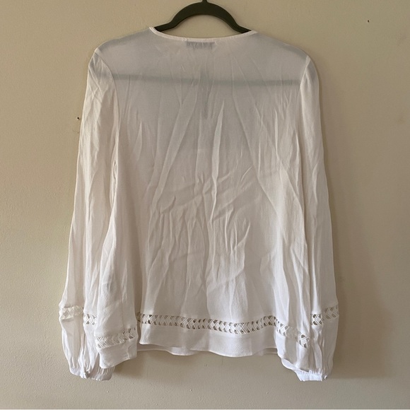 Endless Rose White Peasant Blouse Top Women's Size L Tassel Embroidered Cut Out - Picture 2 of 10